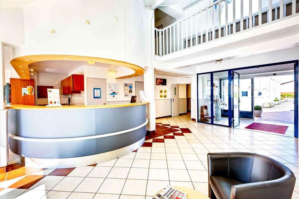 Ibis Budget Ажен Экстерьер фото